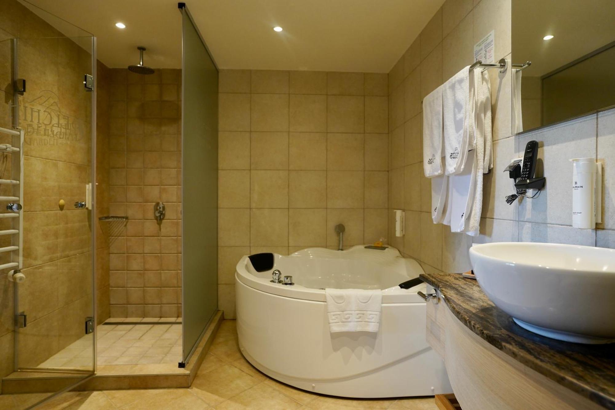 Belchin Garden Spa&Wellness Екстер'єр фото